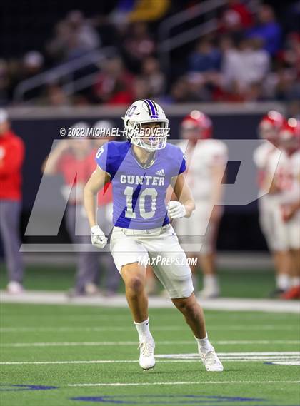 Thumbnail 1 in Gunter vs. Holliday (UIL 3A Quarterfinals) photogallery.