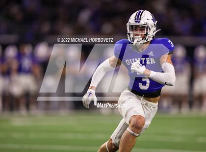 Thumbnail 1 in Gunter vs. Holliday (UIL 3A Quarterfinals) photogallery.