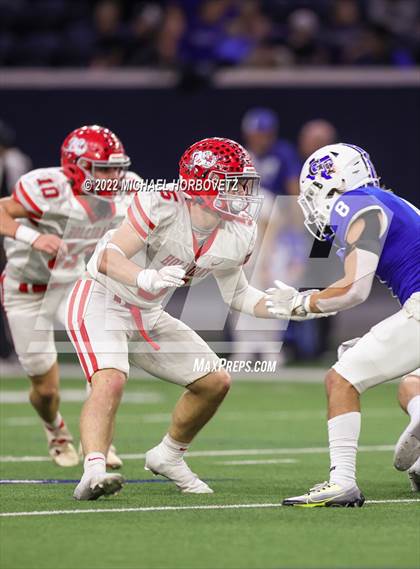 Thumbnail 3 in Gunter vs. Holliday (UIL 3A Quarterfinals) photogallery.