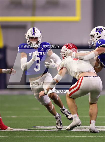 Thumbnail 3 in Gunter vs. Holliday (UIL 3A Quarterfinals) photogallery.