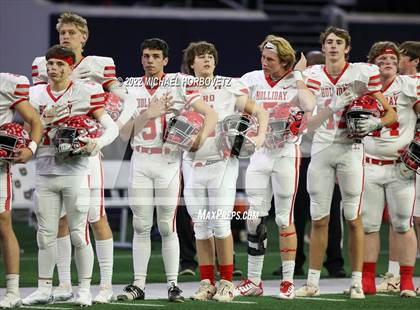 Thumbnail 2 in Gunter vs. Holliday (UIL 3A Quarterfinals) photogallery.