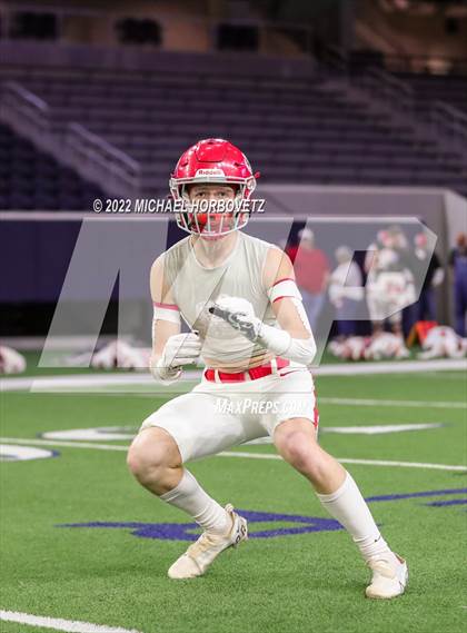 Thumbnail 1 in Gunter vs. Holliday (UIL 3A Quarterfinals) photogallery.