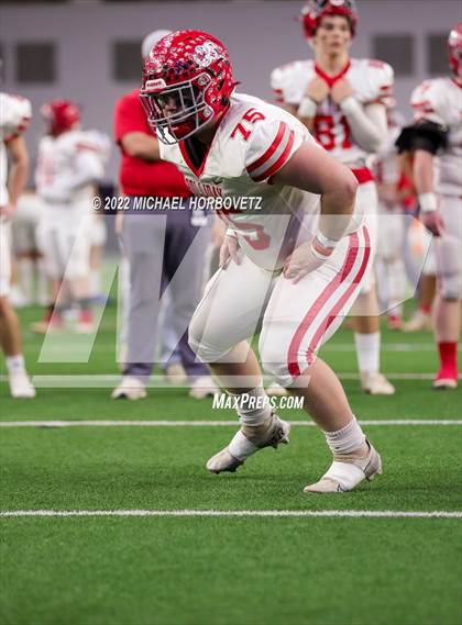 Thumbnail 1 in Gunter vs. Holliday (UIL 3A Quarterfinals) photogallery.