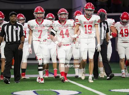 Thumbnail 2 in Gunter vs. Holliday (UIL 3A Quarterfinals) photogallery.