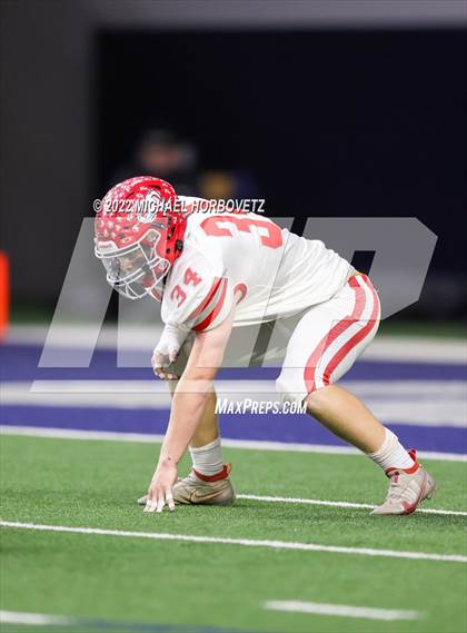 Thumbnail 3 in Gunter vs. Holliday (UIL 3A Quarterfinals) photogallery.