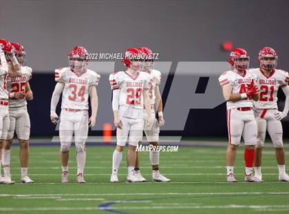 Thumbnail 1 in Gunter vs. Holliday (UIL 3A Quarterfinals) photogallery.