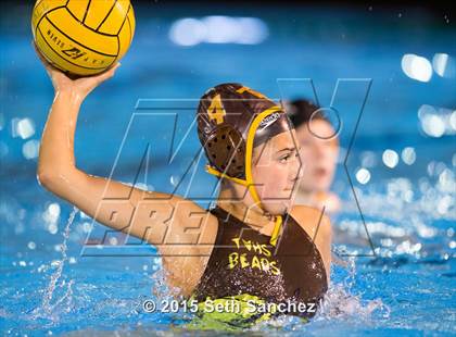 Thumbnail 3 in Temecula Valley vs Cabrillo (Diamond Bar) photogallery.