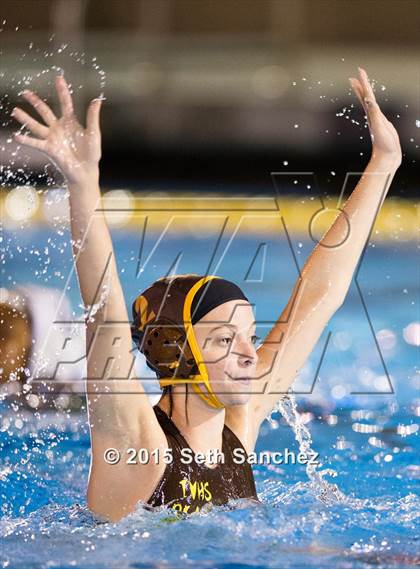 Thumbnail 2 in Temecula Valley vs Cabrillo (Diamond Bar) photogallery.