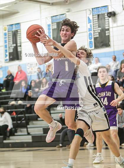 Thumbnail 3 in Rye Neck vs John Jay Cross River (NYSPHSAA Section 1 Class A Out Bracket) photogallery.
