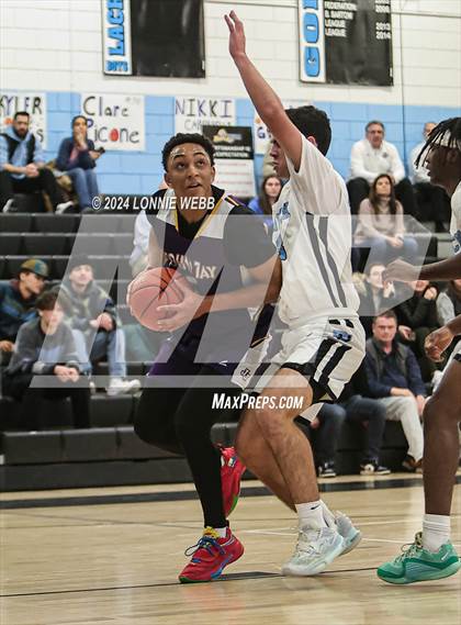 Thumbnail 2 in Rye Neck vs John Jay Cross River (NYSPHSAA Section 1 Class A Out Bracket) photogallery.