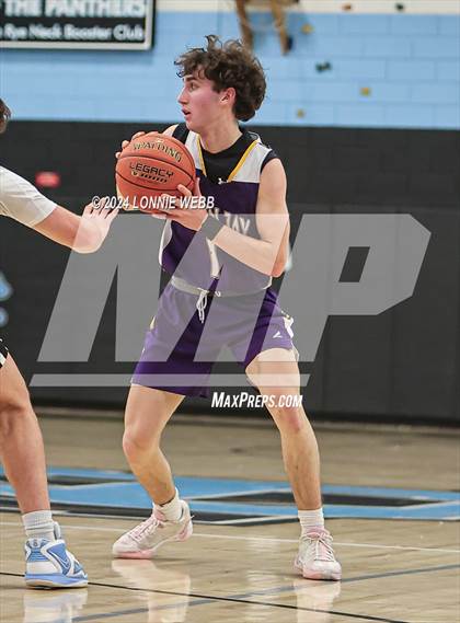 Thumbnail 2 in Rye Neck vs John Jay Cross River (NYSPHSAA Section 1 Class A Out Bracket) photogallery.