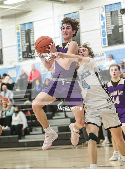 Thumbnail 1 in Rye Neck vs John Jay Cross River (NYSPHSAA Section 1 Class A Out Bracket) photogallery.