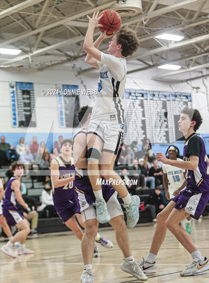 Thumbnail 2 in Rye Neck vs John Jay Cross River (NYSPHSAA Section 1 Class A Out Bracket) photogallery.