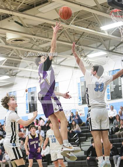 Thumbnail 3 in Rye Neck vs John Jay Cross River (NYSPHSAA Section 1 Class A Out Bracket) photogallery.