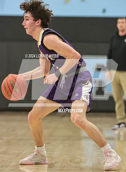 Thumbnail 2 in Rye Neck vs John Jay Cross River (NYSPHSAA Section 1 Class A Out Bracket) photogallery.