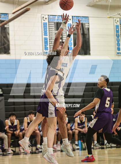 Thumbnail 2 in Rye Neck vs John Jay Cross River (NYSPHSAA Section 1 Class A Out Bracket) photogallery.