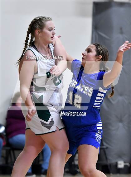 Thumbnail 3 in Wheatland vs. Ponderosa (Sac Adventist Holiday Invitational) photogallery.