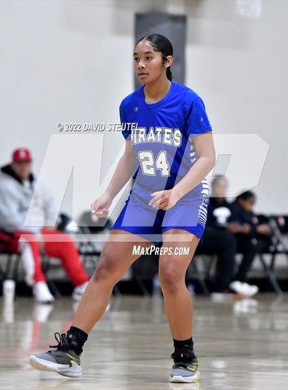 Thumbnail 2 in Wheatland vs. Ponderosa (Sac Adventist Holiday Invitational) photogallery.