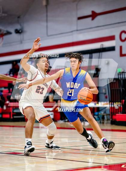 Thumbnail 2 in Wood vs. Fortune Early College (Cordova Christmas Classic) photogallery.