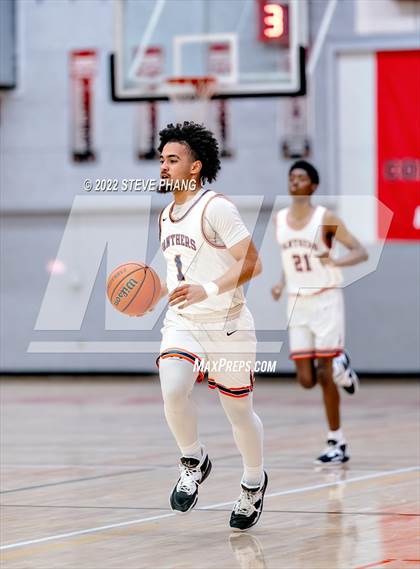Thumbnail 3 in Wood vs. Fortune Early College (Cordova Christmas Classic) photogallery.