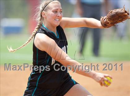 Thumbnail 3 in Battlefield vs. Hickory (VHSL AAA Semifinal) photogallery.