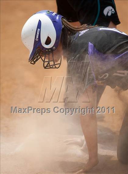 Thumbnail 3 in Battlefield vs. Hickory (VHSL AAA Semifinal) photogallery.