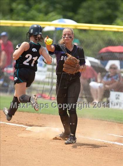 Thumbnail 1 in Battlefield vs. Hickory (VHSL AAA Semifinal) photogallery.