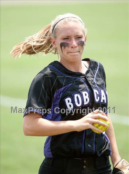 Thumbnail 3 in Battlefield vs. Hickory (VHSL AAA Semifinal) photogallery.