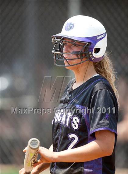 Thumbnail 3 in Battlefield vs. Hickory (VHSL AAA Semifinal) photogallery.