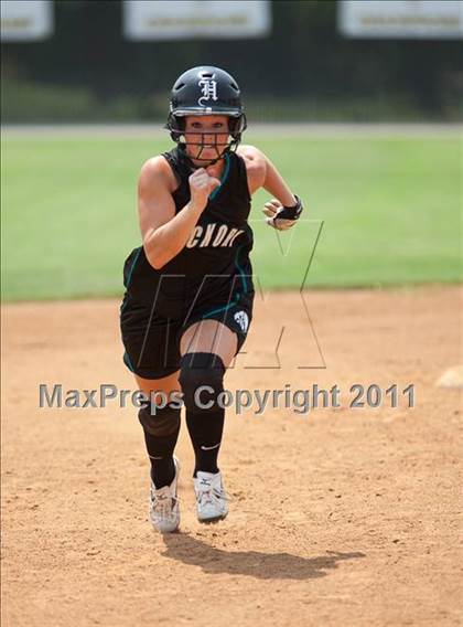 Thumbnail 3 in Battlefield vs. Hickory (VHSL AAA Semifinal) photogallery.