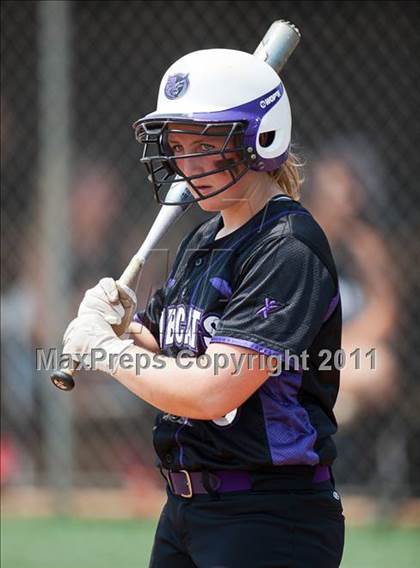 Thumbnail 2 in Battlefield vs. Hickory (VHSL AAA Semifinal) photogallery.
