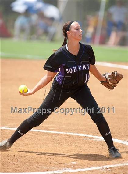 Thumbnail 1 in Battlefield vs. Hickory (VHSL AAA Semifinal) photogallery.