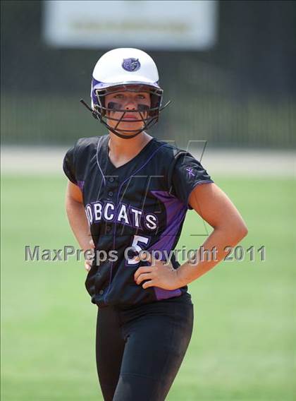 Thumbnail 1 in Battlefield vs. Hickory (VHSL AAA Semifinal) photogallery.