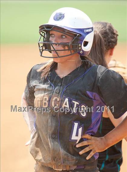 Thumbnail 2 in Battlefield vs. Hickory (VHSL AAA Semifinal) photogallery.