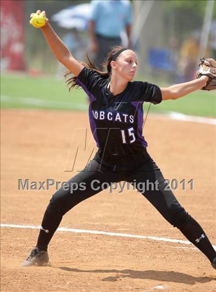 Thumbnail 2 in Battlefield vs. Hickory (VHSL AAA Semifinal) photogallery.