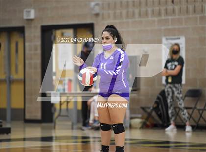 Thumbnail 2 in Arvada West @ Bear Creek photogallery.
