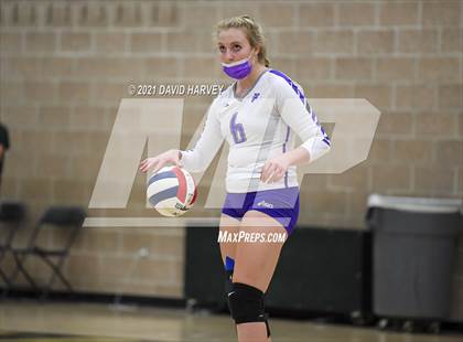 Thumbnail 2 in Arvada West @ Bear Creek photogallery.