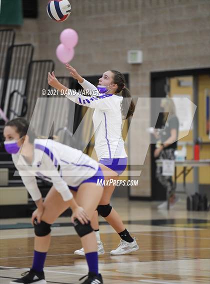 Thumbnail 2 in Arvada West @ Bear Creek photogallery.