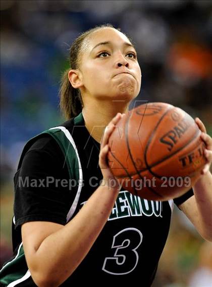 Thumbnail 3 in St. Mary's vs. Inglewood (CIF State D3 Final) photogallery.