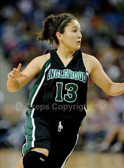 Thumbnail 3 in St. Mary's vs. Inglewood (CIF State D3 Final) photogallery.