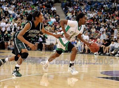 Thumbnail 1 in St. Mary's vs. Inglewood (CIF State D3 Final) photogallery.