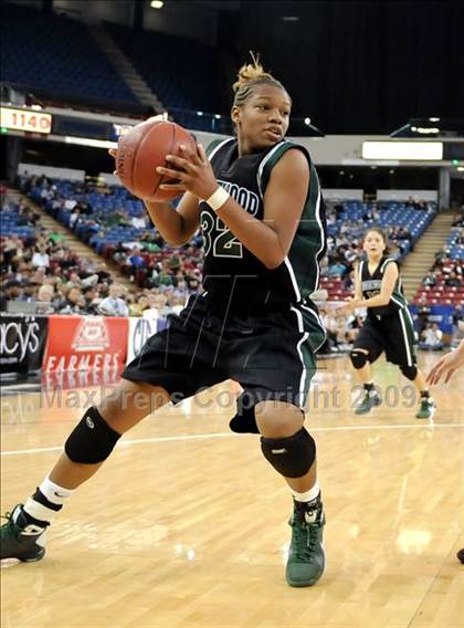 Thumbnail 1 in St. Mary's vs. Inglewood (CIF State D3 Final) photogallery.