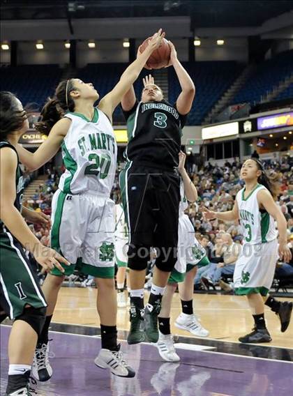 Thumbnail 1 in St. Mary's vs. Inglewood (CIF State D3 Final) photogallery.