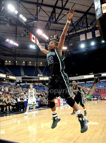 Thumbnail 3 in St. Mary's vs. Inglewood (CIF State D3 Final) photogallery.