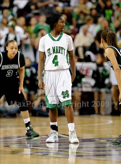 Thumbnail 1 in St. Mary's vs. Inglewood (CIF State D3 Final) photogallery.