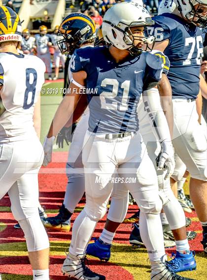 Thumbnail 2 in Northwest vs. Mill Valley (KSHSAA 5A Final) photogallery.