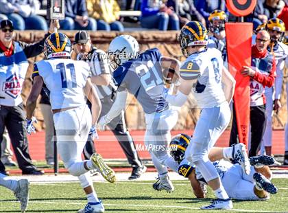 Thumbnail 2 in Northwest vs. Mill Valley (KSHSAA 5A Final) photogallery.