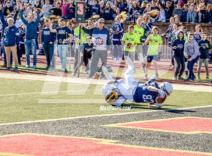 Thumbnail 3 in Northwest vs. Mill Valley (KSHSAA 5A Final) photogallery.