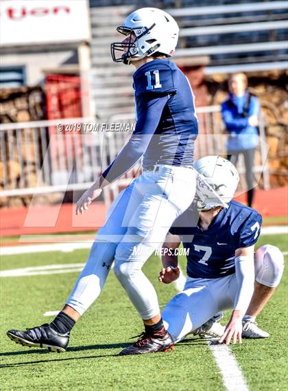 Thumbnail 1 in Northwest vs. Mill Valley (KSHSAA 5A Final) photogallery.