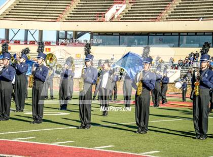 Thumbnail 1 in Northwest vs. Mill Valley (KSHSAA 5A Final) photogallery.
